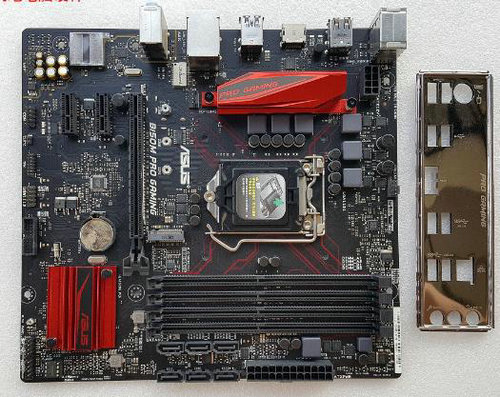 Asus B150M PRO GAMING LGA1151 DDR4 VGA+DVI+HDMI Carte mère - Cliquez sur l'image pour la fermer