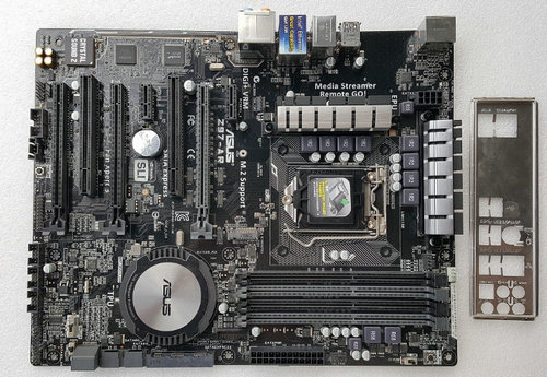 Carte mère Asus Z97-AR LGA1150 DDR3 - Cliquez sur l'image pour la fermer