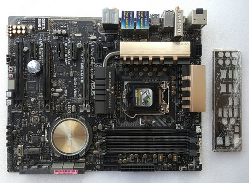 Carte mère Asus Z97-DELUXE LGA1150 DDR3 - Cliquez sur l'image pour la fermer