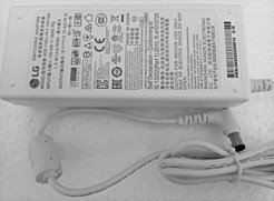 110W AC Adaptateur chargeur LG ADS-110CL-19-3 190110G blanc